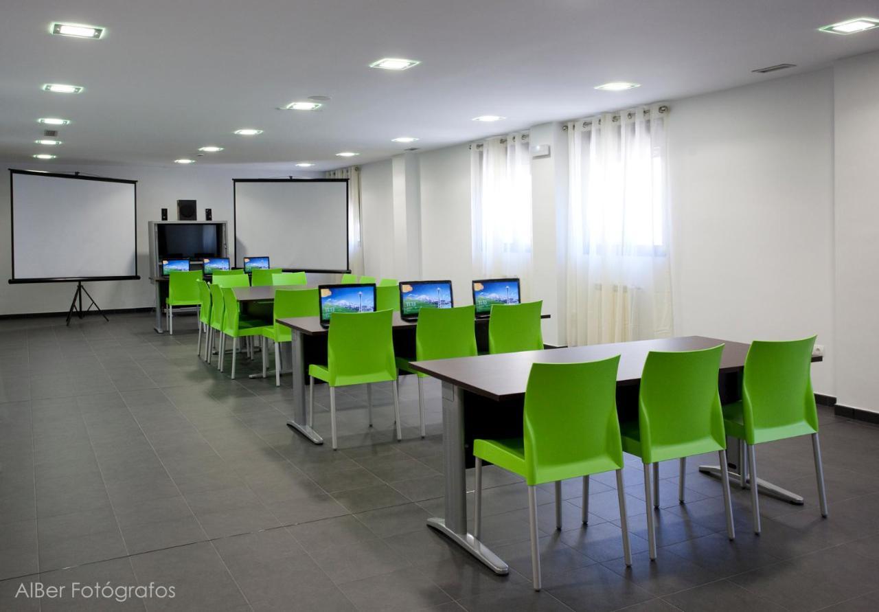 Albergue Francisco Giner De Los Rios Villablino Luaran gambar