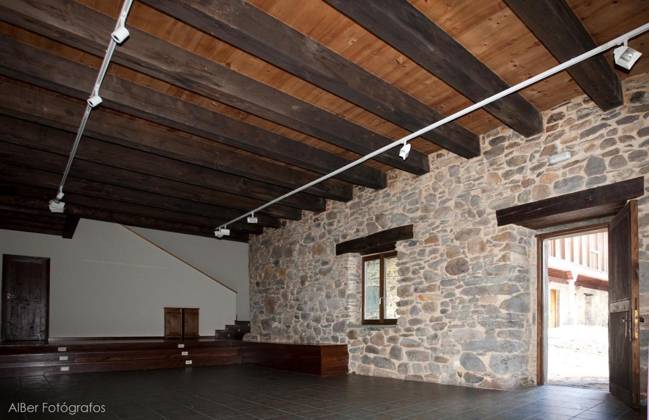 Albergue Francisco Giner De Los Rios Villablino Luaran gambar